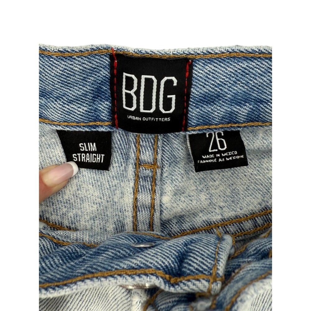 Urban Outfitters BDG Grunge 90s Ripped Distressed High Rise Straight Denim Jeans - Picture 16 of 16
